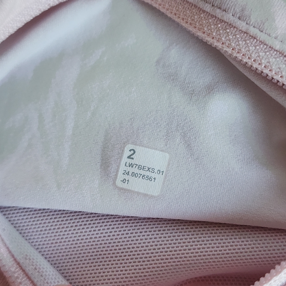 Lululemon Speed Up High-Rise Lined Short 2.5" Flush Pink Active Shorts - Picture 6 of 16